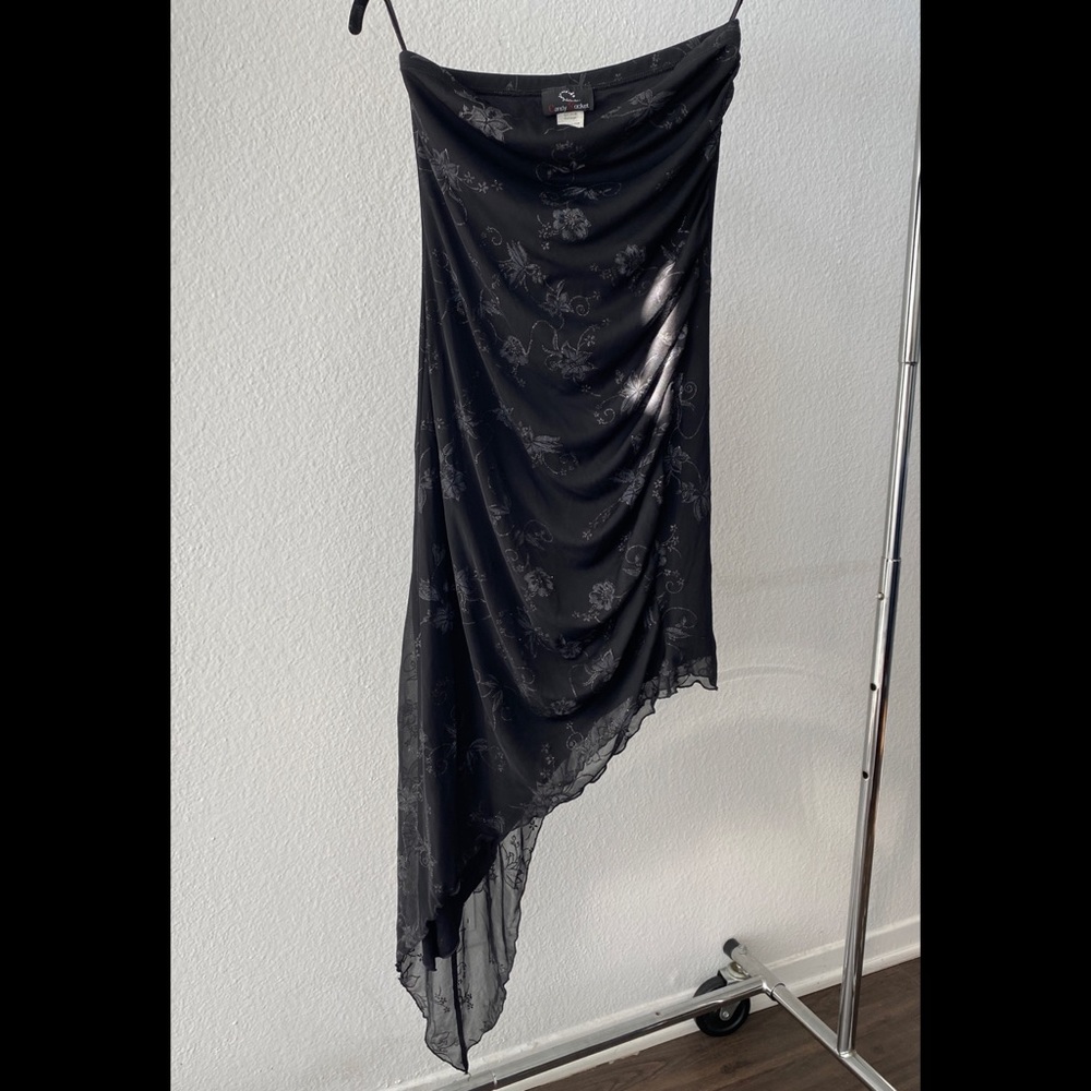 asymmetrical hem strapless glitter dress